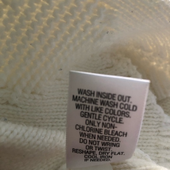 Croft & Barrow long cream sweater - Picture 5 of 5